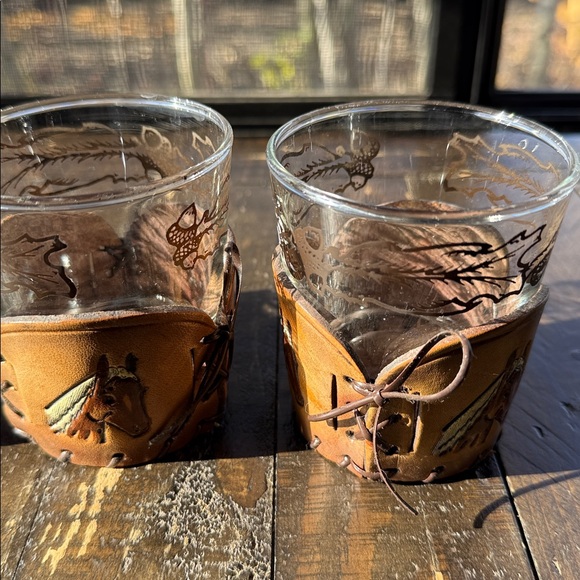 Set 4 vintage Western horse Etched western Glasses, Brown handmade Leather Wrap - Picture 3 of 9